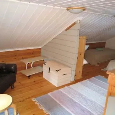 Vakantiehuis Holiday Isonparit C 5 *